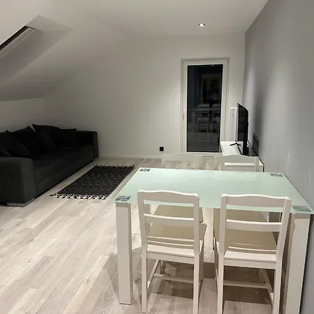 Apartmán Max *