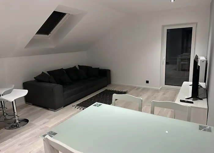 Max * Freudenburg (Rhineland-Palatinate)